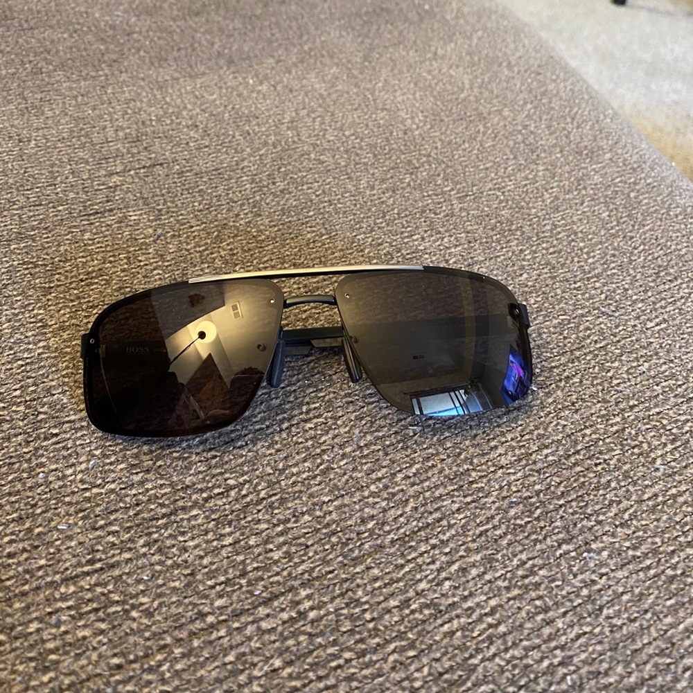 Hugo Boss Navigator Sunglasses